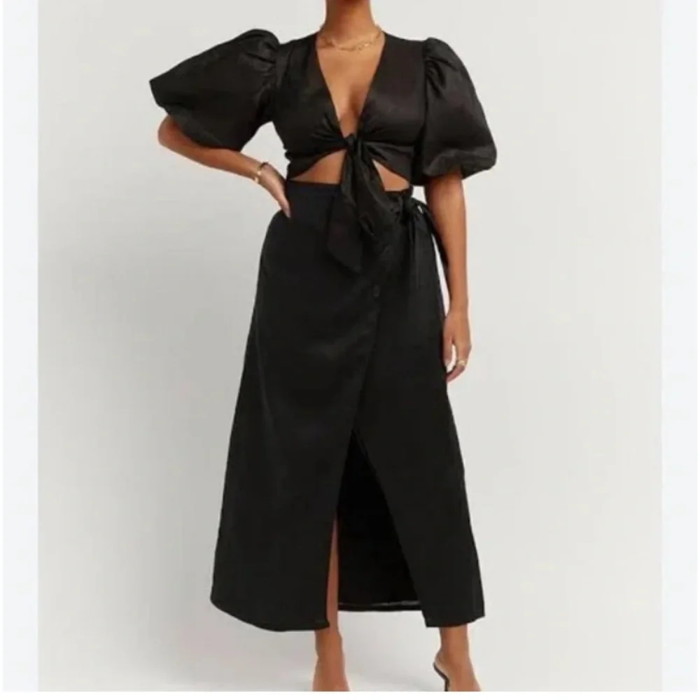 NWT Dissh Black Hallie Linen Maxi Wrap Skirt Size 6 (US)